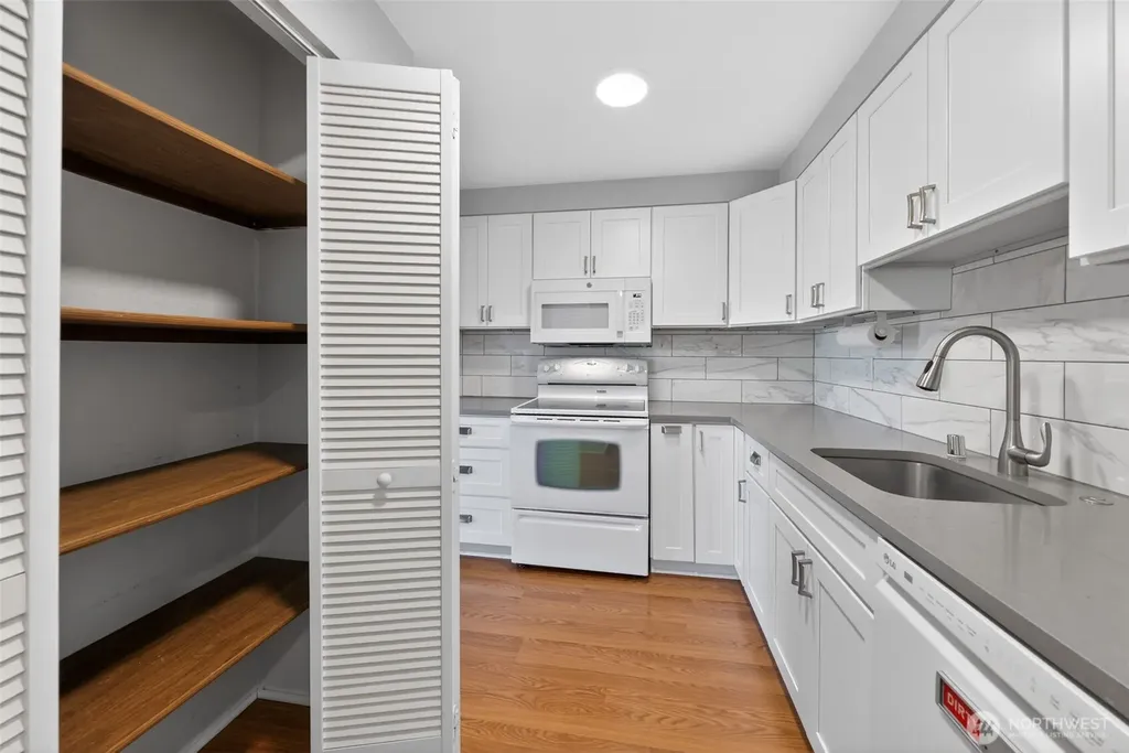 4409 216th Street SW Mountlake Terrace WA 98043