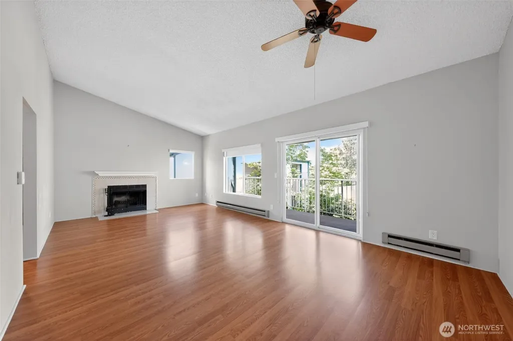 4409 216th Street SW Mountlake Terrace WA 98043
