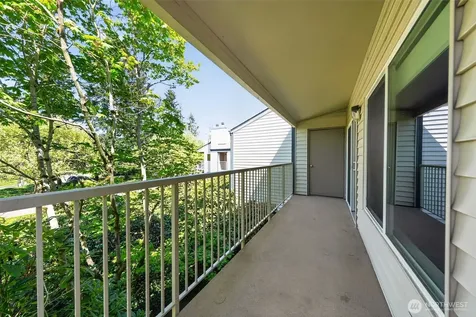 4409 216th Street SW Mountlake Terrace WA 98043