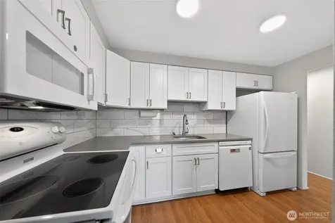 4409 216th Street SW Mountlake Terrace WA 98043