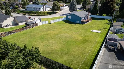 2042 Autumn Drive East Wenatchee WA 98802