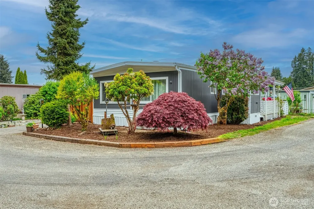 3702 Hunt Street NW Gig Harbor WA 98335