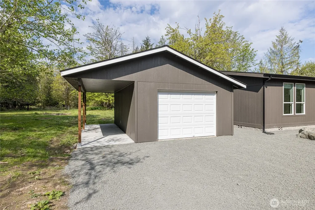 1344 Ripplebrook Drive Port Angeles WA 98362