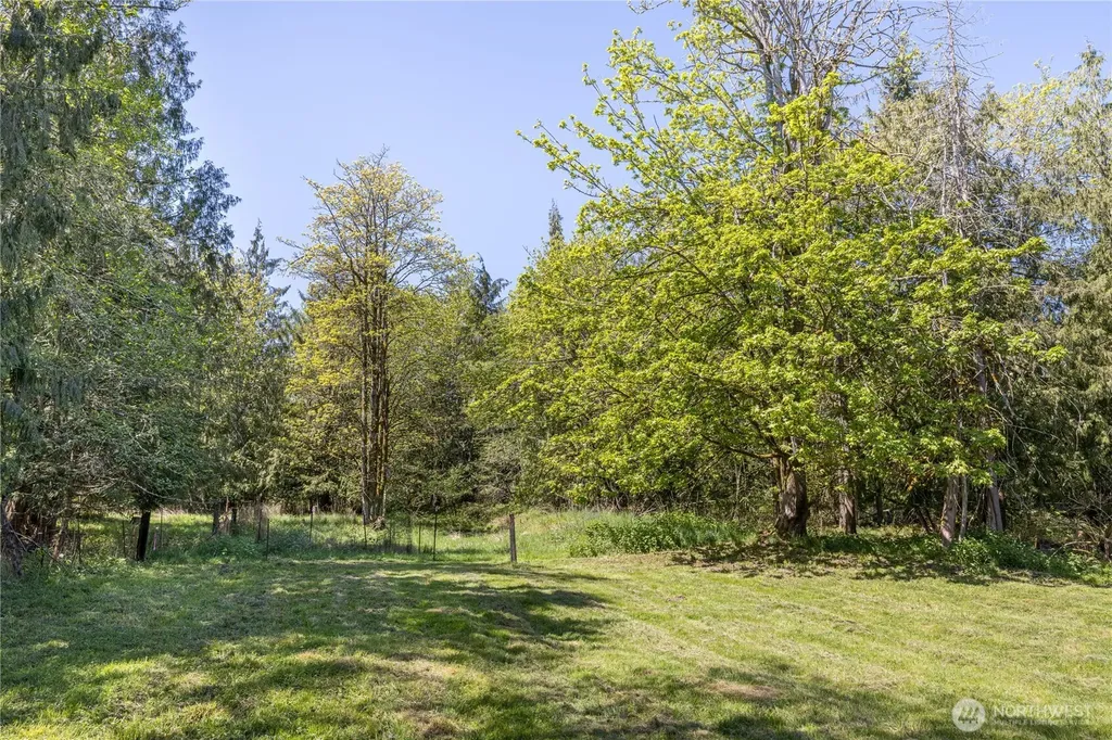 1344 Ripplebrook Drive Port Angeles WA 98362