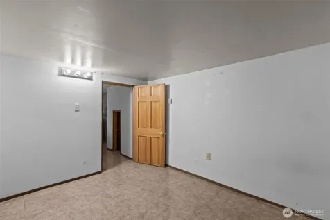2010 NE 54th Street Seattle WA 98105