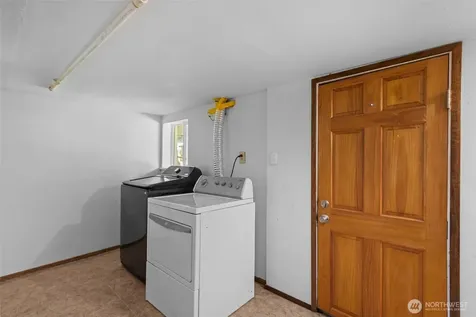 2010 NE 54th Street Seattle WA 98105