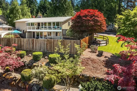 2501 21st Street SW Puyallup WA 98373