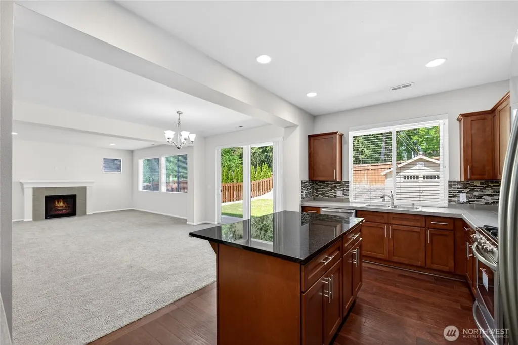 4932 S 322nd Street Auburn WA 98001