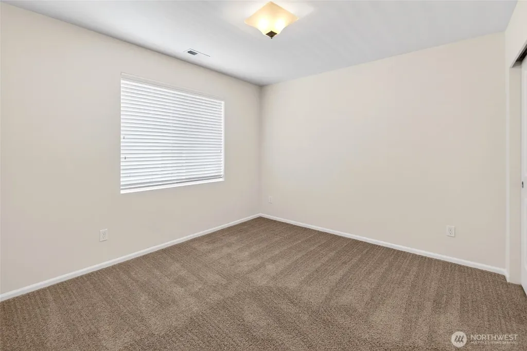 4932 S 322nd Street Auburn WA 98001