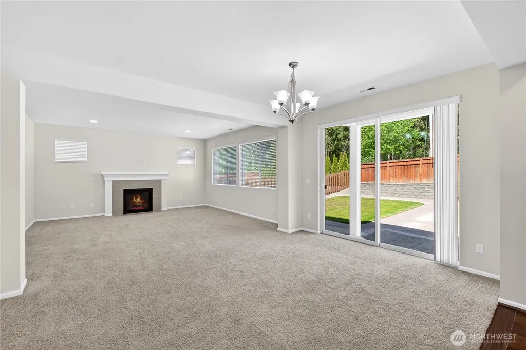 4932 S 322nd Street Auburn WA 98001