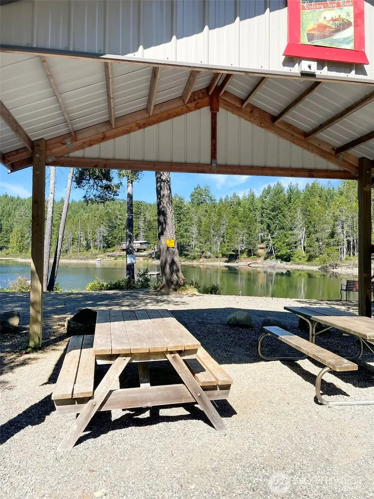 111 N Colony Surf Drive Lilliwaup WA 98555