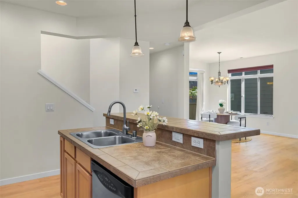 4716 Cordata Parkway Bellingham WA 98226