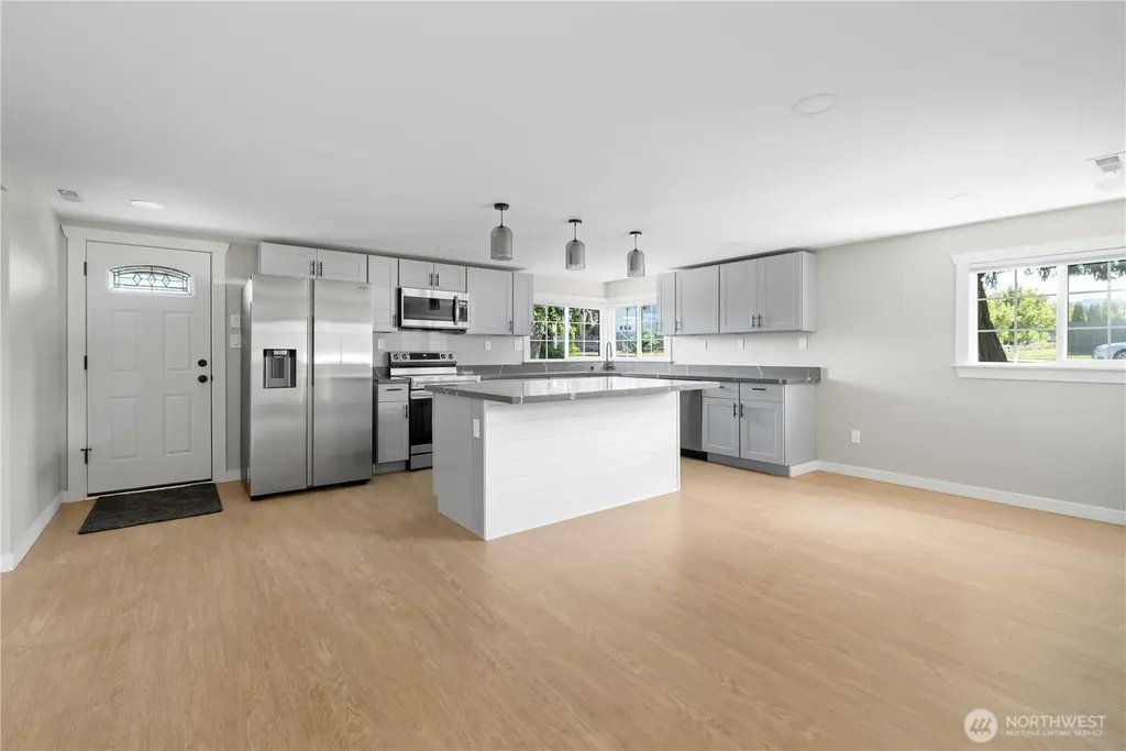 1717 S 18th Street Mount Vernon WA 98274