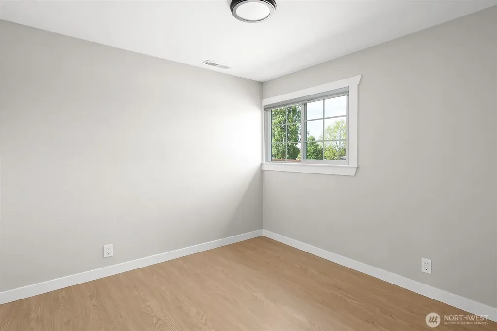 1717 S 18th Street Mount Vernon WA 98274