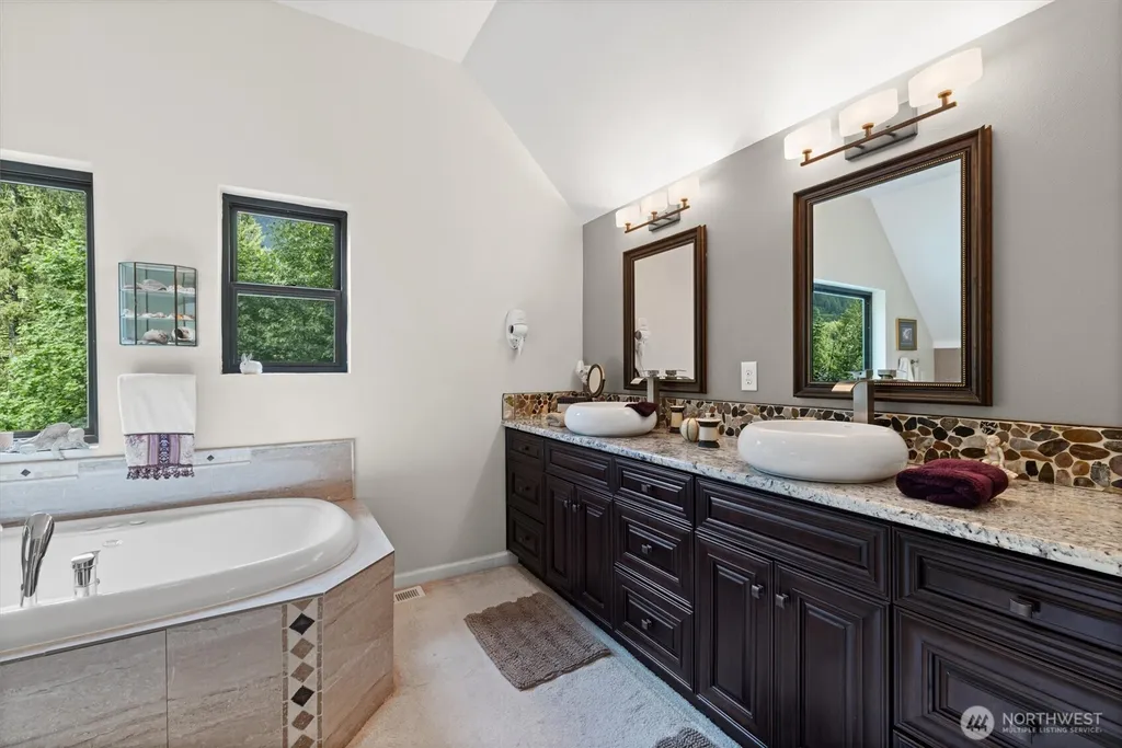 15305 Index-galena Road Index WA 98256