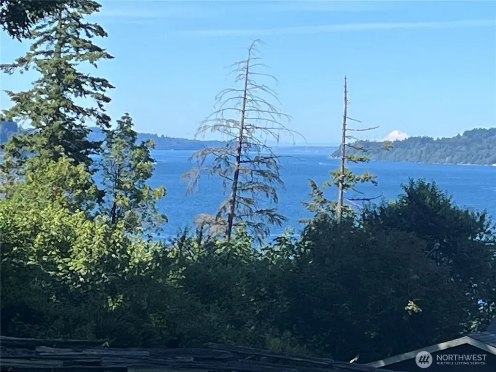 13403 6th Avenue NW Gig Harbor WA 98332