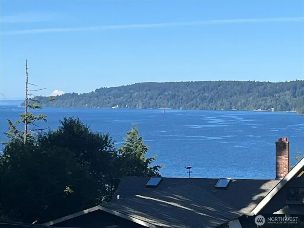 13403 6th Avenue NW Gig Harbor WA 98332