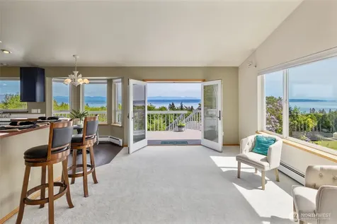 827 Michael Way Camano Island WA 98282
