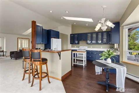 827 Michael Way Camano Island WA 98282