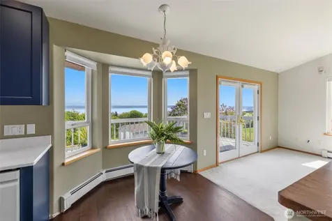827 Michael Way Camano Island WA 98282