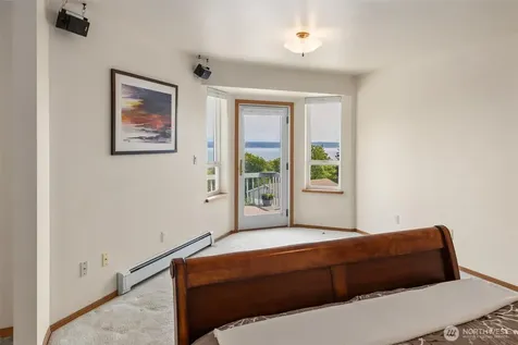 827 Michael Way Camano Island WA 98282
