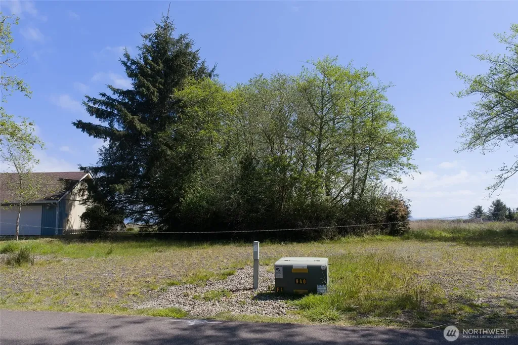 308 Olympic View Avenue NE Ocean Shores WA 98569