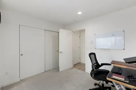 3727 S Dawson Street Seattle WA 98118