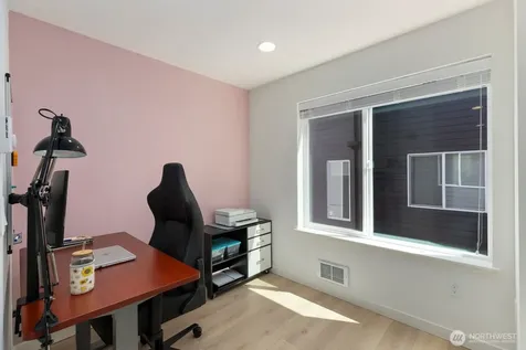 3727 S Dawson Street Seattle WA 98118