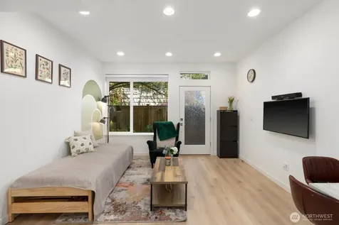 3727 S Dawson Street Seattle WA 98118