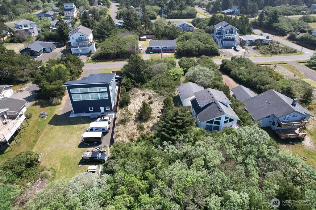 263 Sand Dune Avenue SW Ocean Shores WA 98569