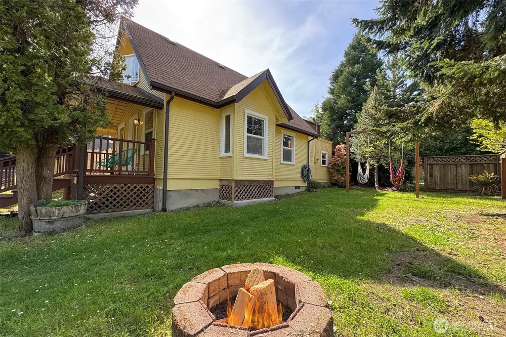 240 Motor Avenue Port Angeles WA 98362