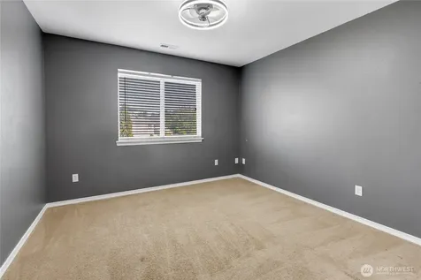 13604 116th Avenue Ct E Puyallup WA 98374
