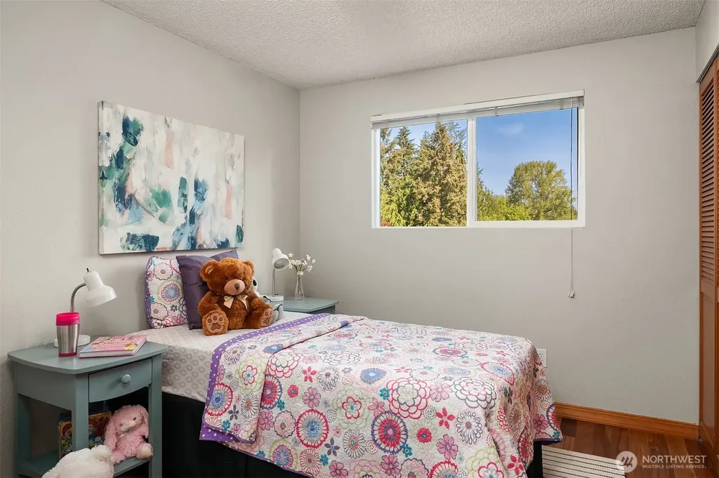 21331 2nd Avenue SE Bothell WA 98021