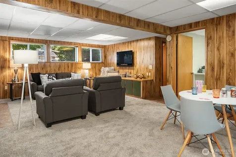 21331 2nd Avenue SE Bothell WA 98021