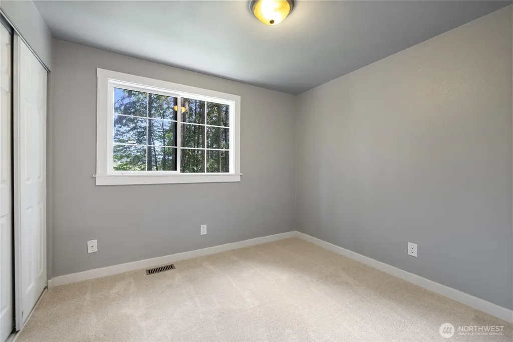 7605 Artondale Drive NW Gig Harbor WA 98335