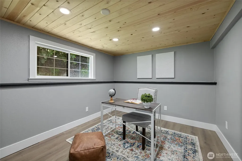 7605 Artondale Drive NW Gig Harbor WA 98335