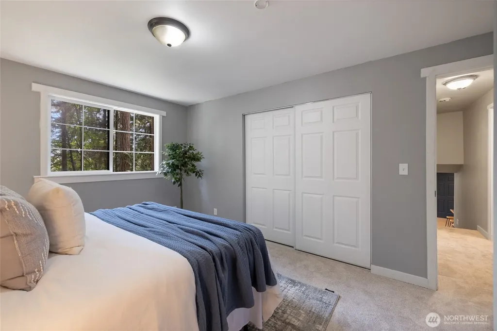 7605 Artondale Drive NW Gig Harbor WA 98335