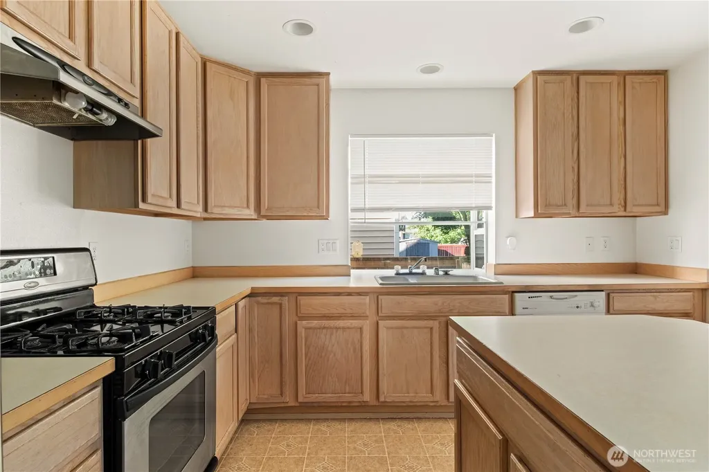 3159 Walker Road Dupont WA 98327