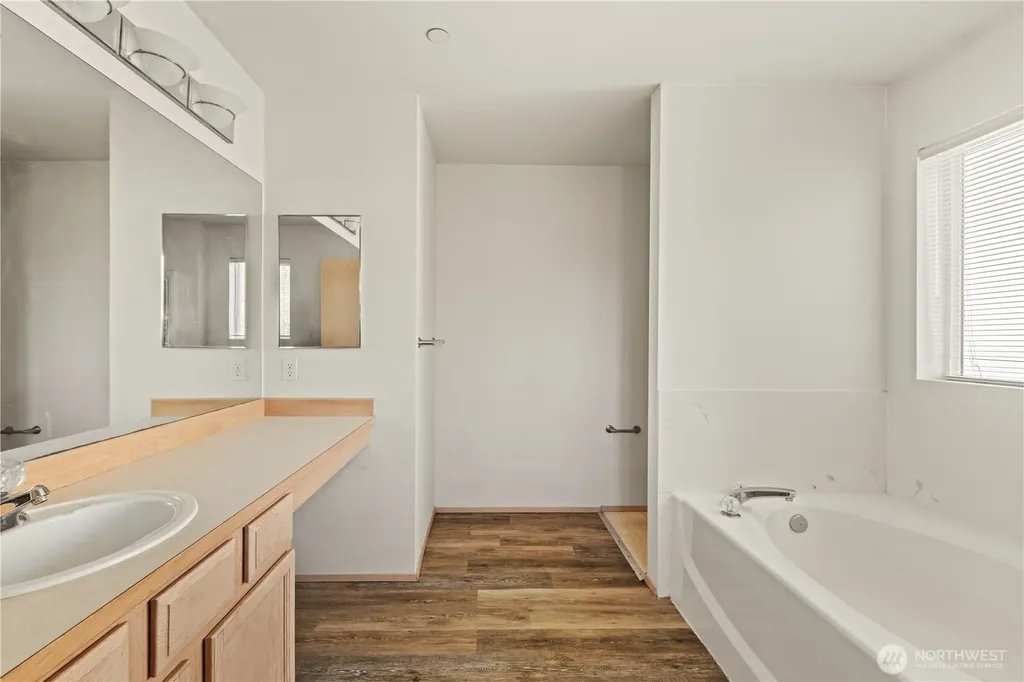 3159 Walker Road Dupont WA 98327