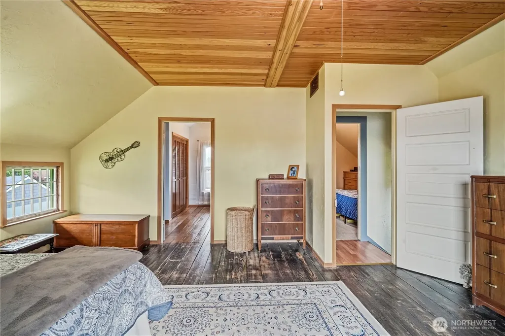 612 W Cherry Street Centralia WA 98531