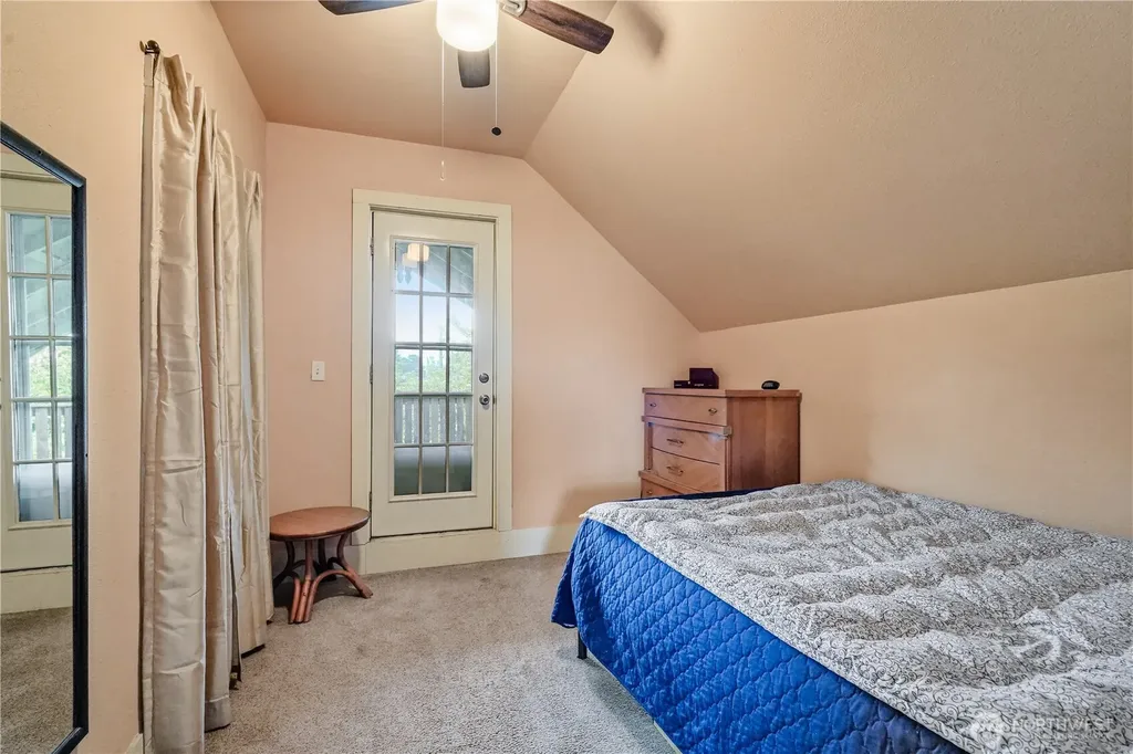 612 W Cherry Street Centralia WA 98531