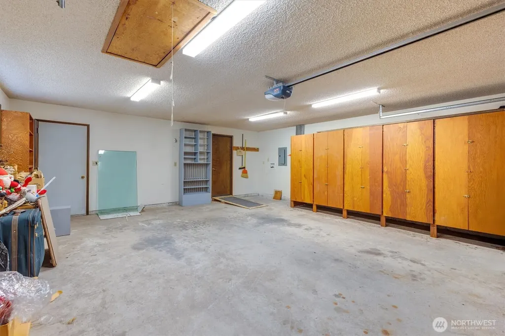 605 Peardale Lane Longview WA 98632