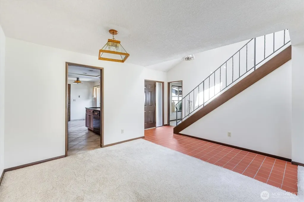 605 Peardale Lane Longview WA 98632