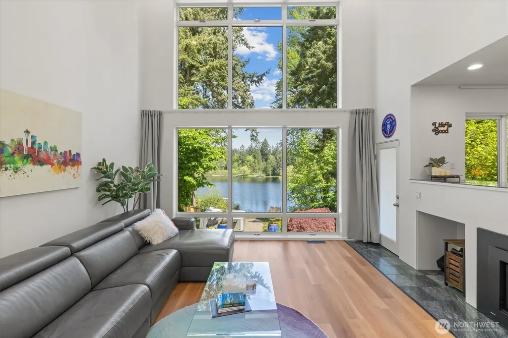 16114 SE Lake Holm Road Auburn WA 98092