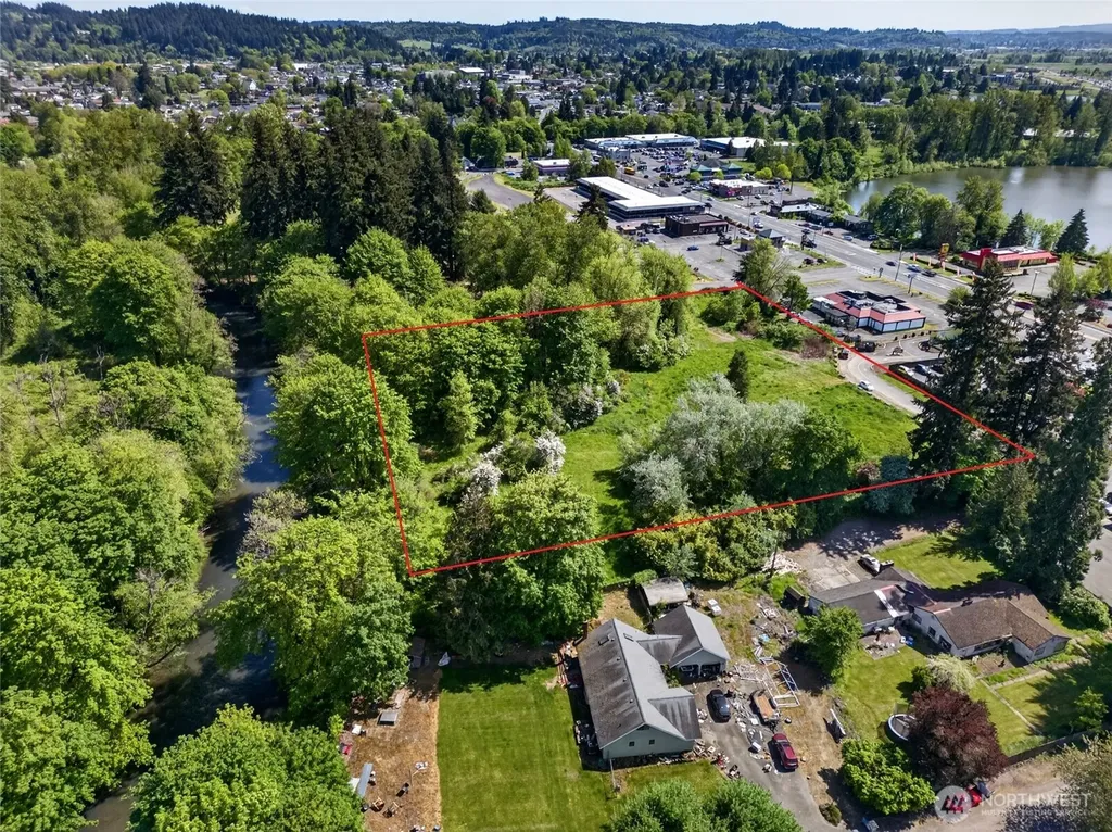 202 E High Street Centralia WA 98531
