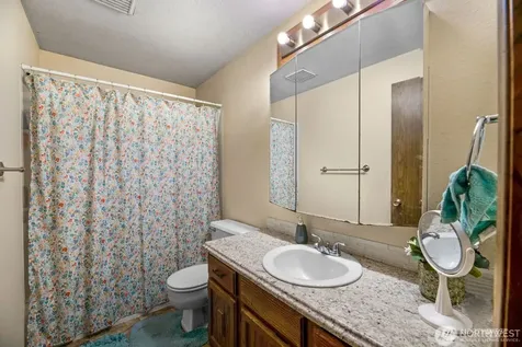 2034 14th Avenue W Seattle WA 98119