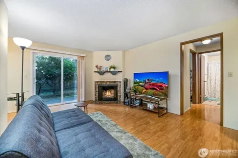 2034 14th Avenue W Seattle WA 98119