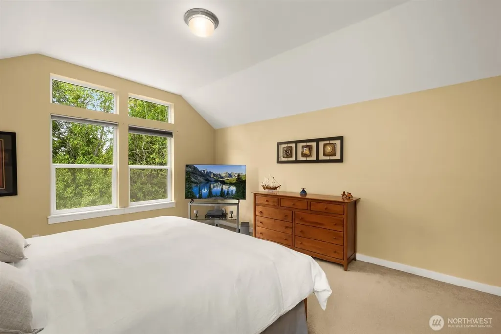 15233 273rd Drive NE Duvall WA 98019