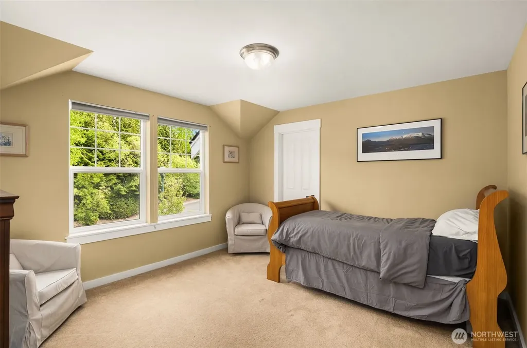 15233 273rd Drive NE Duvall WA 98019