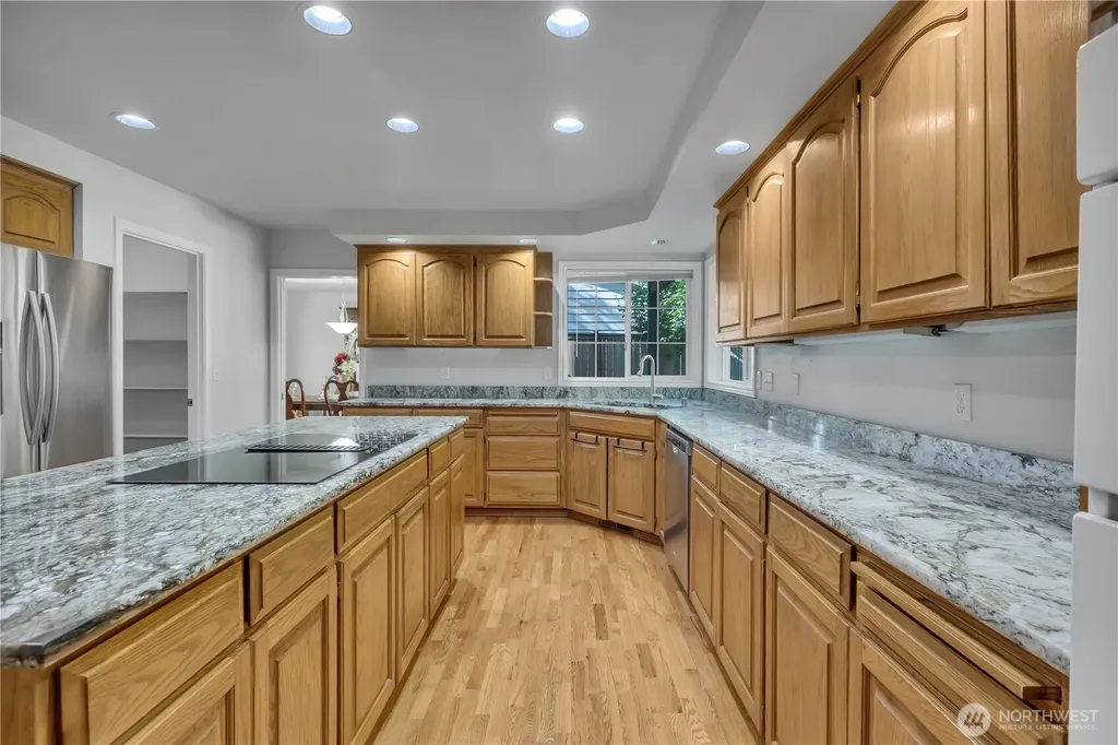 16506 88th Avenue Ct E Puyallup WA 98375